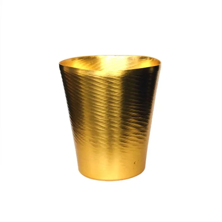 Copa d'alumini patró de peix