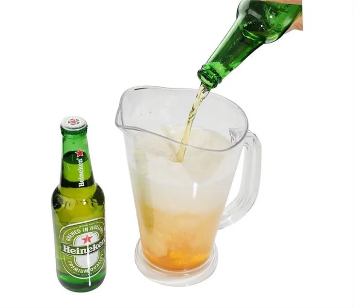 Càntir de cervesa de plàstic