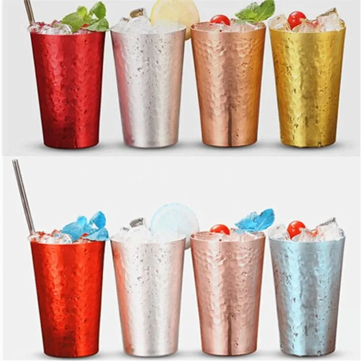 Tasses d'alumini de colors purs