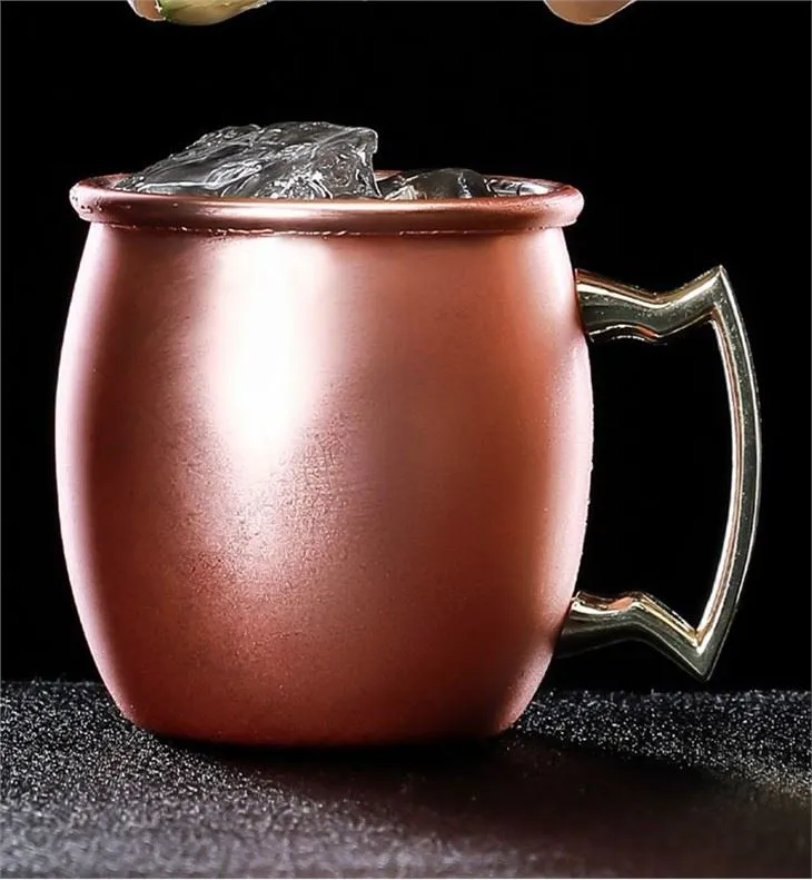 Diverses tasses de coure de Moscou Conjunt de regals